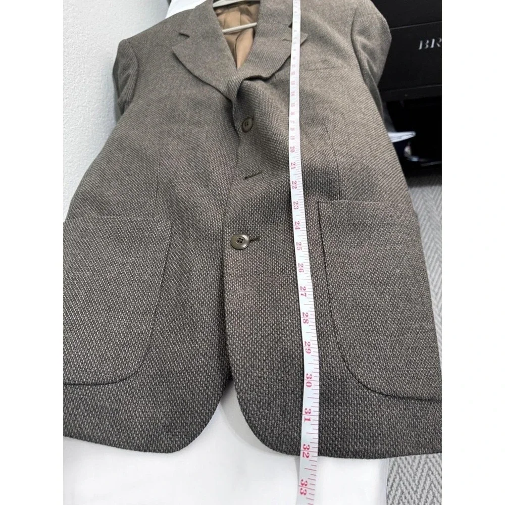 Bachrach herringbone button